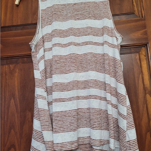 Sonoma Striped Sleeveless Top - Picture 2 of 3